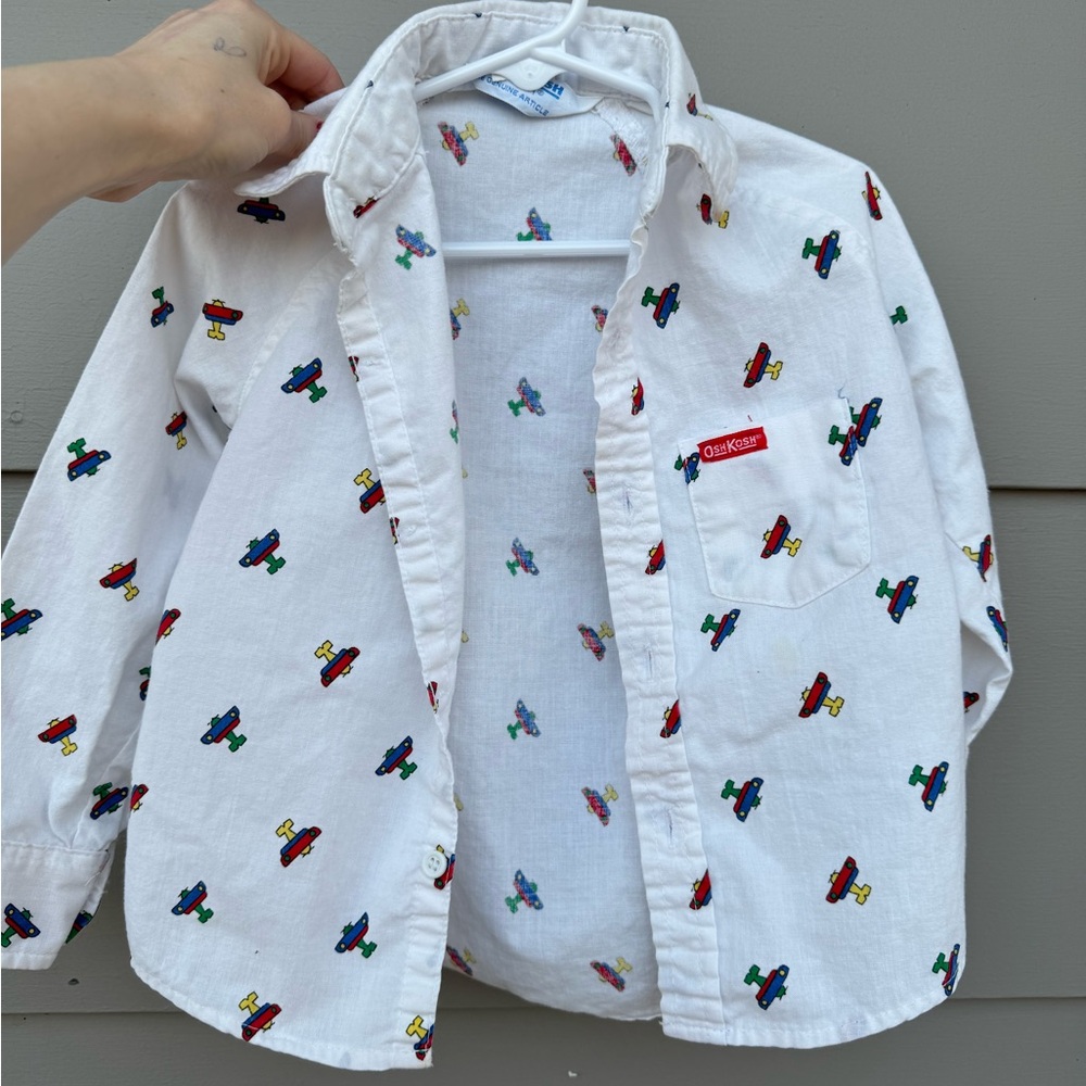 OshKosh B'gosh White Button-Up Shirt with Colorful Airplane Print